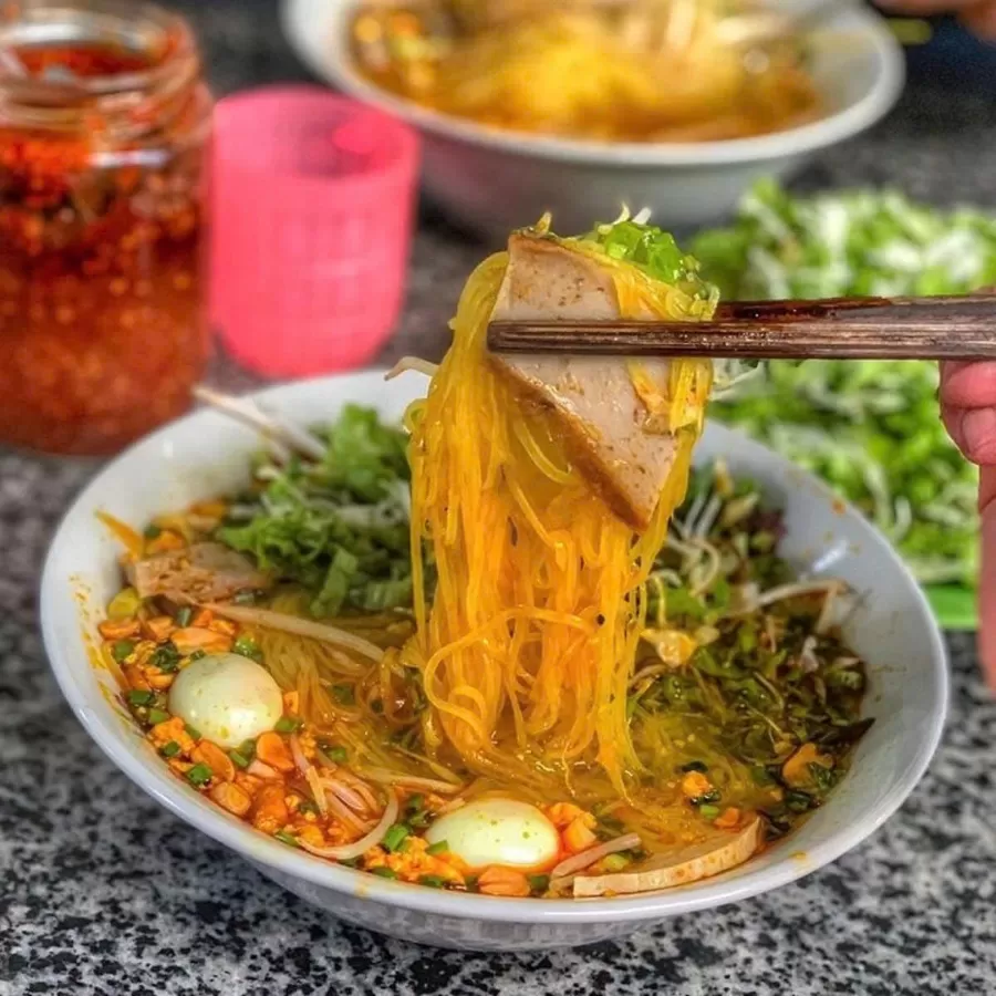 Mì Quảng Đá Chẹt: Hương vị xứ Quảng đậm đà giữa lòng Nha Trang