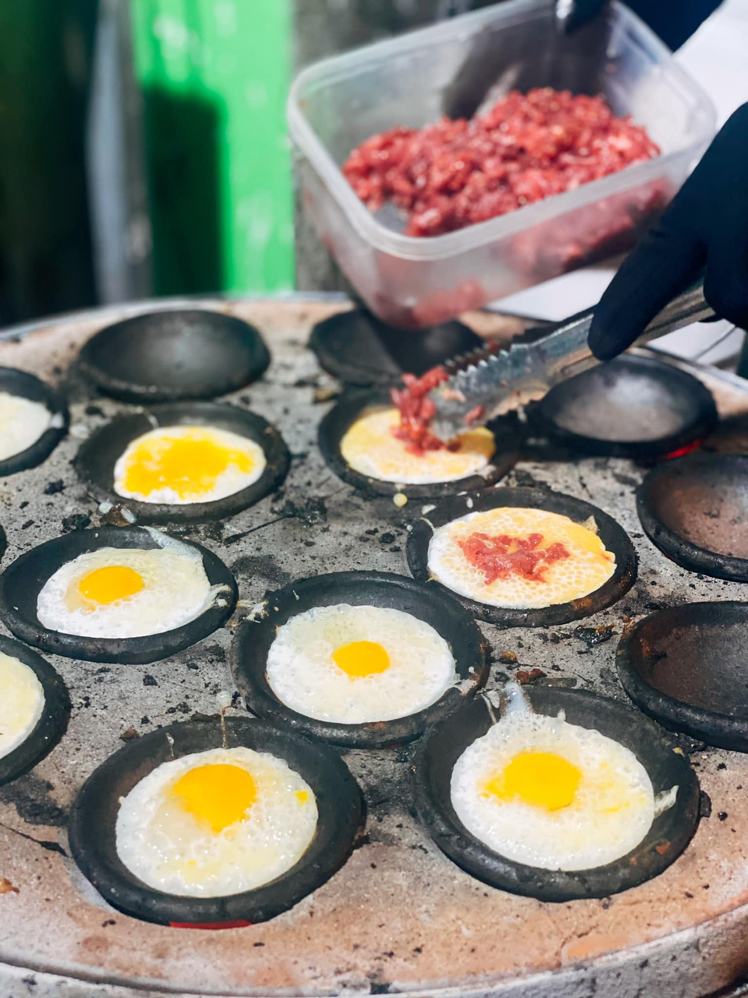 Bánh căn Nhà Chung – Món ngon không thể bỏ lỡ khi đến Đà Lạt
