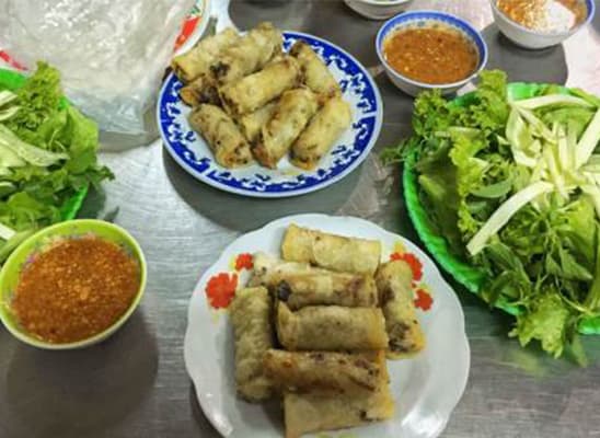 Nem Nướng 92 – Đậm đà hương vị Phú Yên trong từng xiên nem