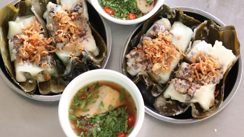 Bánh Bèo Cô Mây – Hương Vị Quê Nhà Trong Lòng Phố Cảng