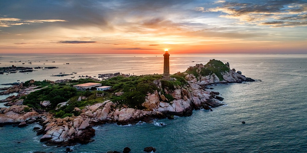 Khám phá hải đăng Kê Gà - Ngọn hải đẳng “già” nhất Việt Nam
