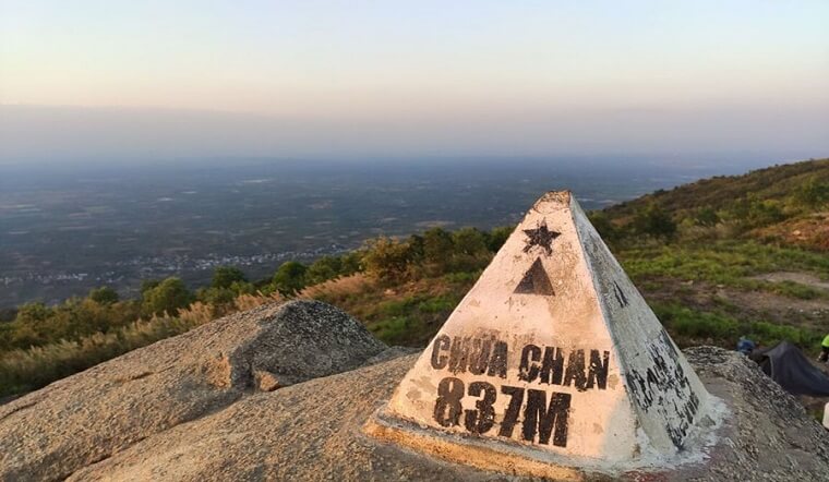 Núi Chứa Chan – Vẻ đẹp hoang sơ giữa lòng Nam Bộ