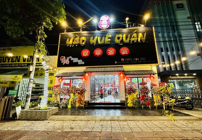 Hào Huê Quán Cần Thơ: Món ngon Hoa - Việt