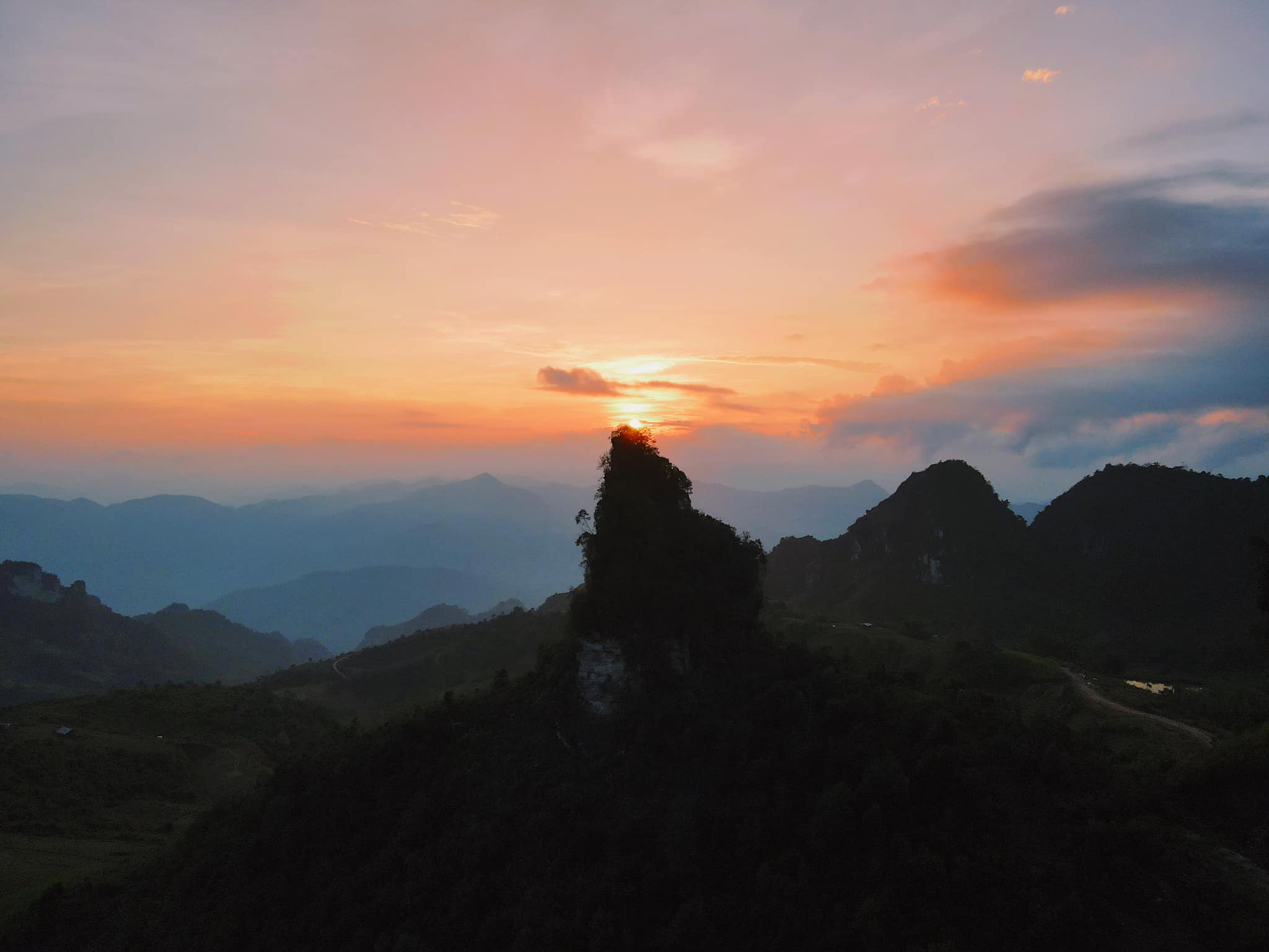 Đồi cỏ Phan Thanh - Một thoáng mộng mơ ở Cao Bằng