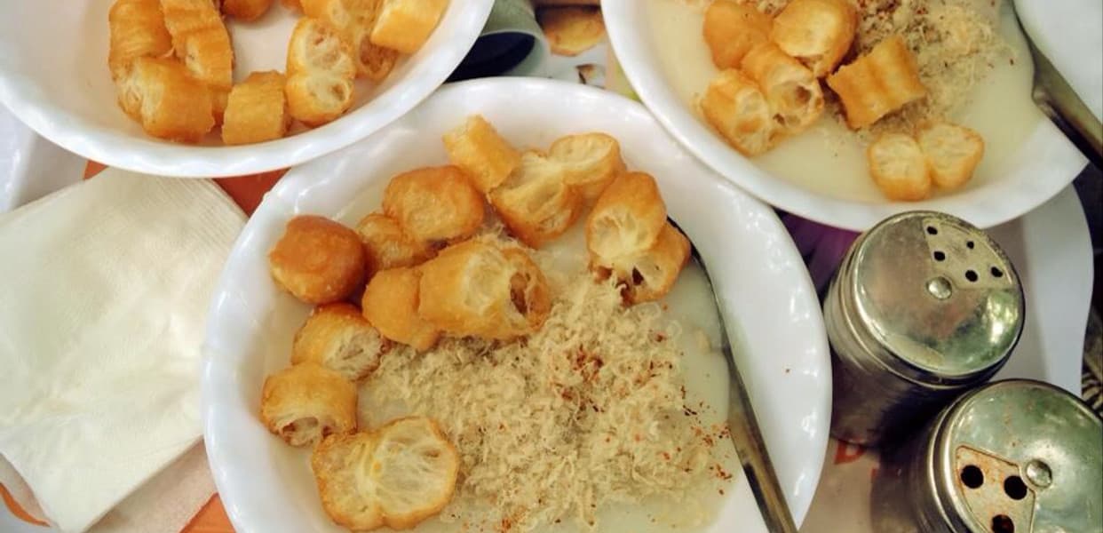 Cháo Sườn Sụn Huyền Anh – Hương vị cháo Hà Nội đậm đà giữa lòng phố cổ