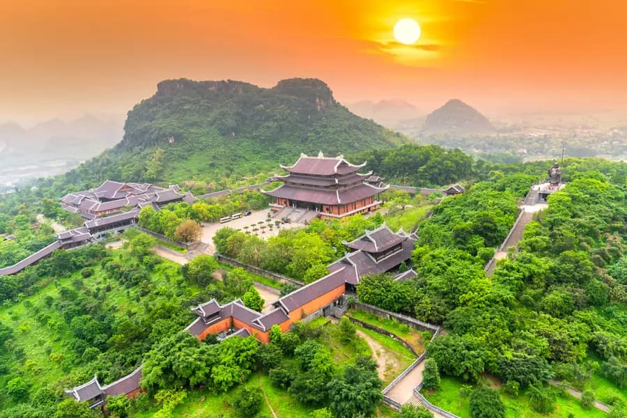 Chùa Bái Đính – Kỳ quan tâm linh nổi bật ở Tràng An