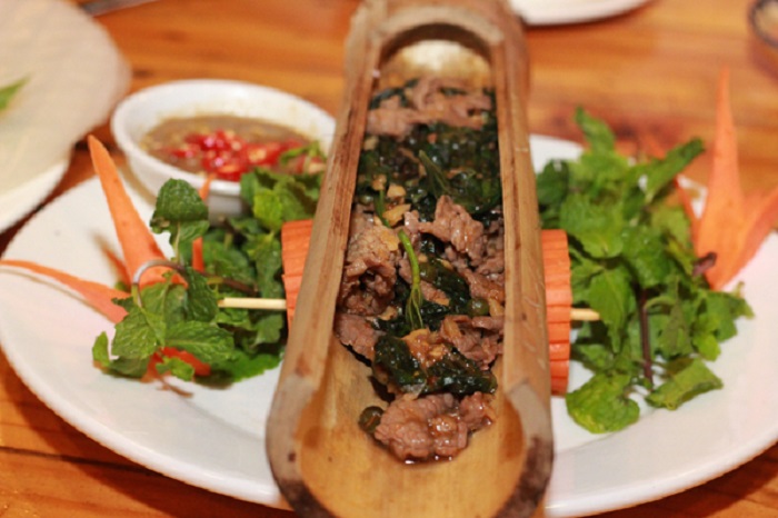 Heo rừng nướng ống tre- Món ăn lọt Top 100 đặc sản Việt Nam của Đắk Lắk