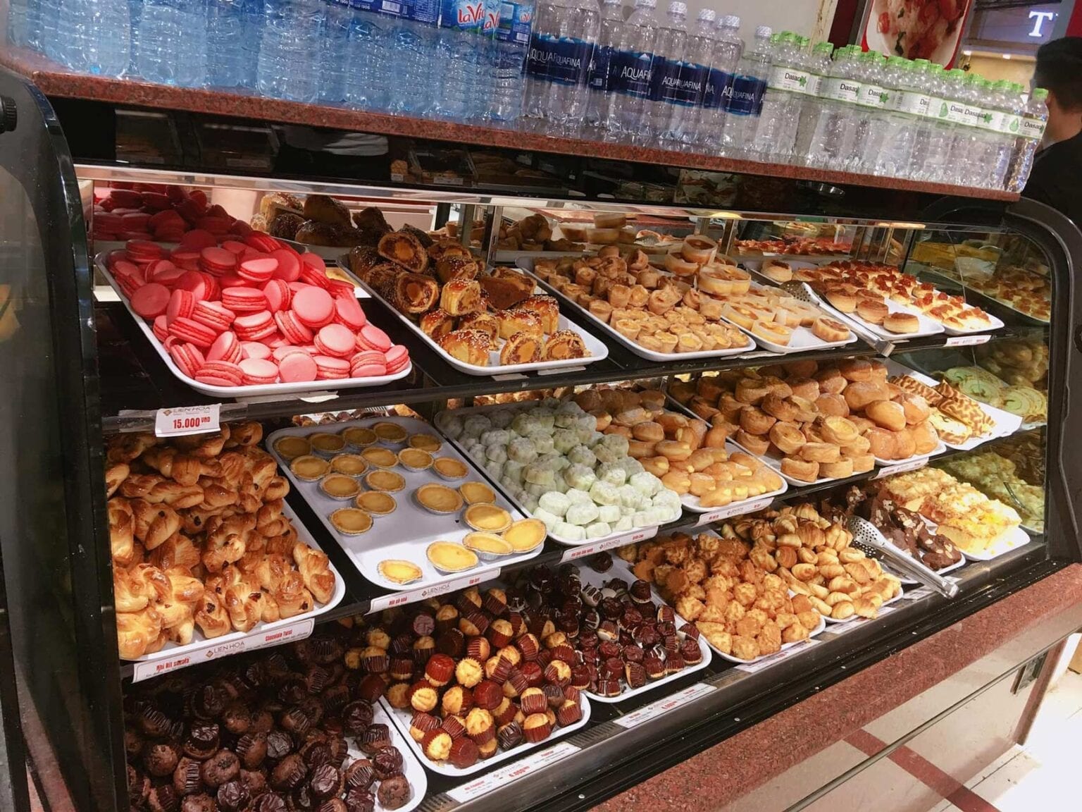 Tiệm bánh Liên Hoa – Tận hưởng những chiếc bánh ngọt ngào