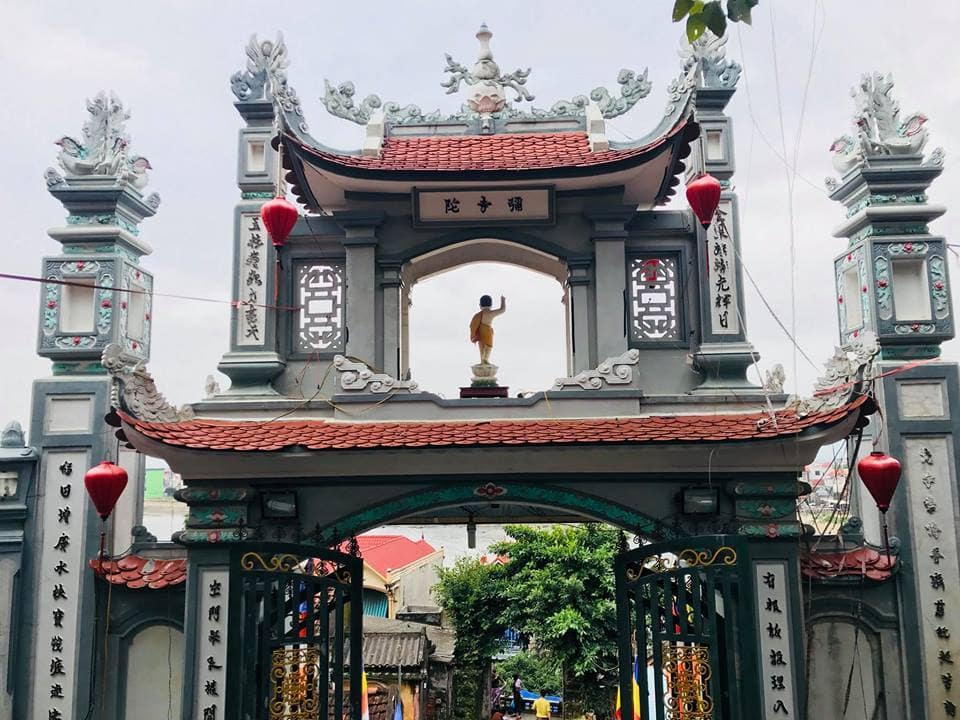 Chùa Đót Tiên – Ngôi chùa cổ linh thiêng bên bờ biển Thanh Hóa