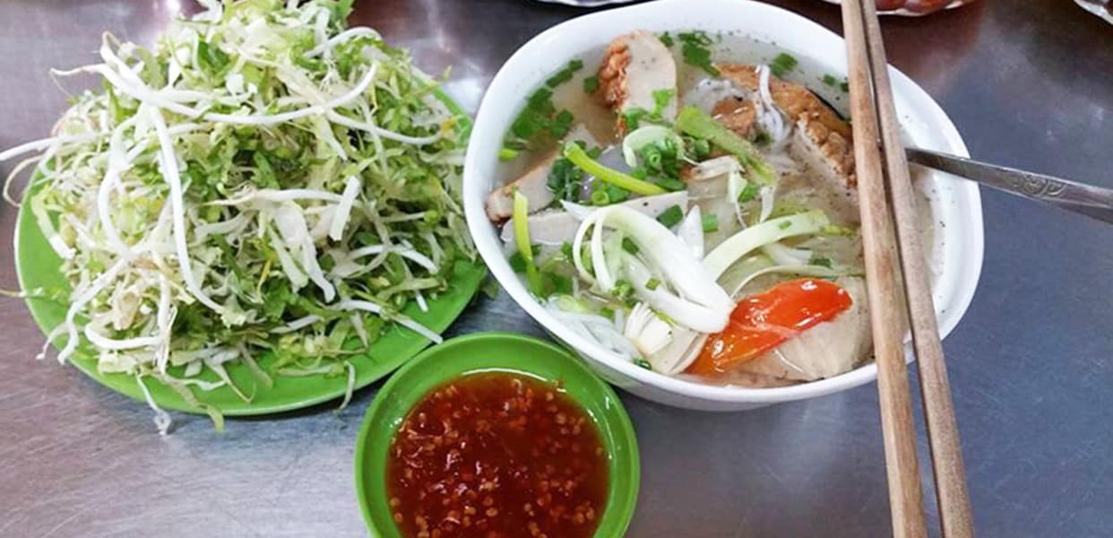 Bún Cá Nguyên Loan – Linh hồn ẩm thực dân dã giữa lòng phố biển Nha Trang