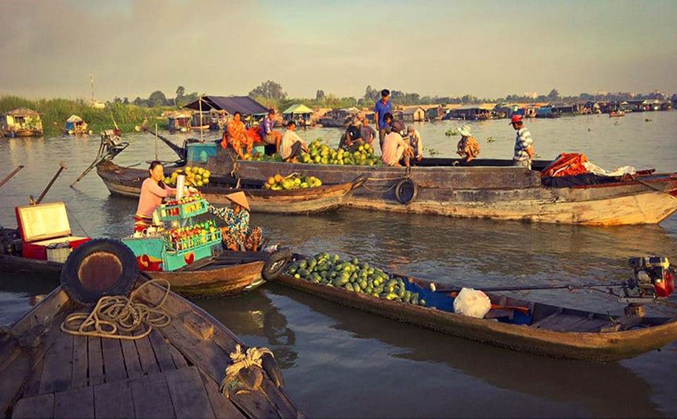 Chợ nổi Long Xuyên – Vẻ đẹp mộc mạc giữa miền sông nước An Giang