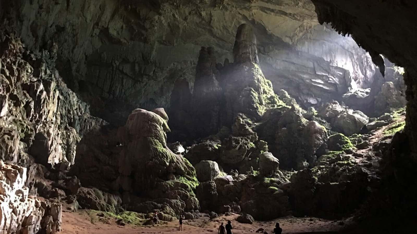 Hang Dơi Kho Mường – Vẻ đẹp kỳ ảo giữa đại ngàn Pù Luông