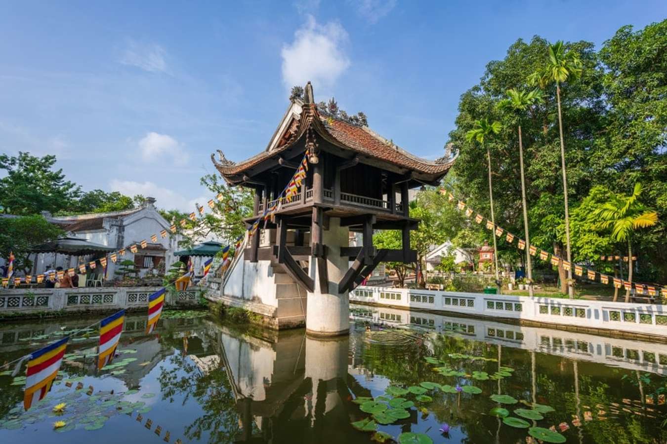 Chùa Một Cột – Ngôi chùa có kiến trúc độc đáo nhất tại Châu Á