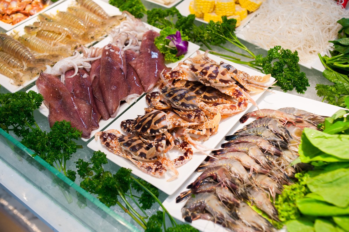 Adobi Buffet - Ở Hà Nội thiếu Vitamin Sea thì đến ngay nơi này