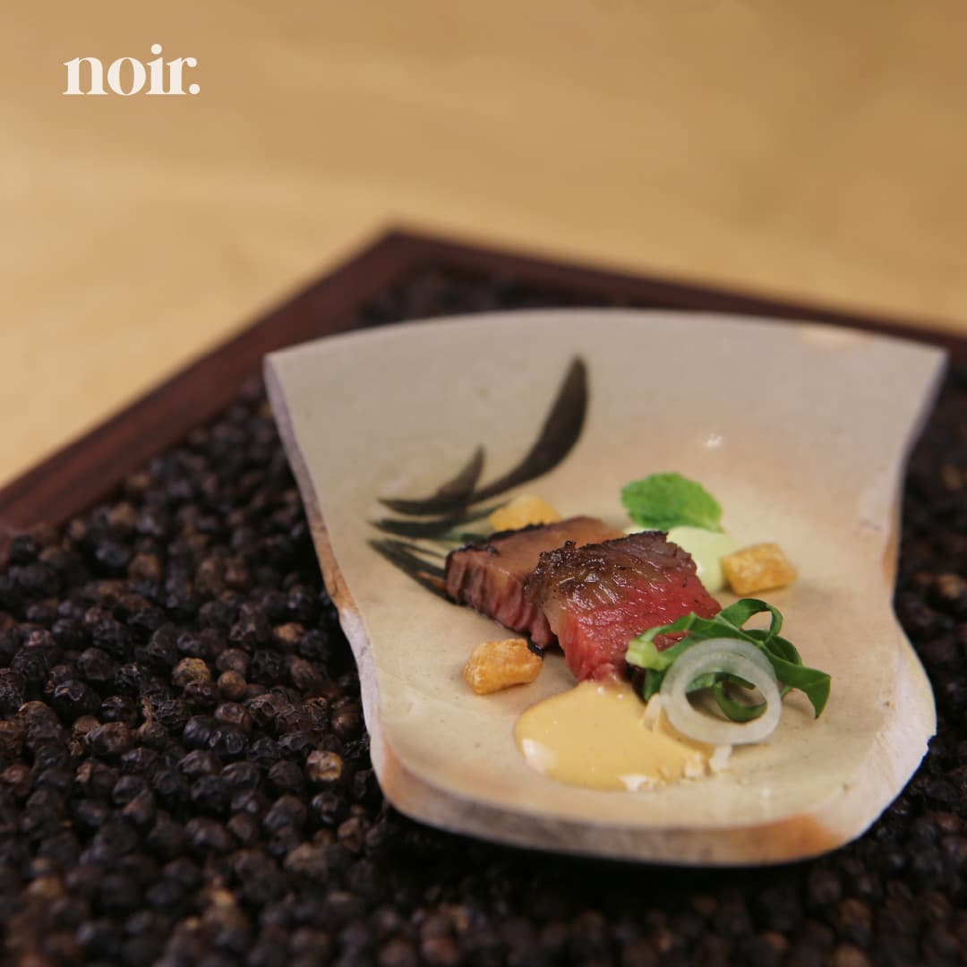 NOIR. Dining in the Dark – Khi Bữa Tối Trở Thành Hành Trình Cảm Nhận