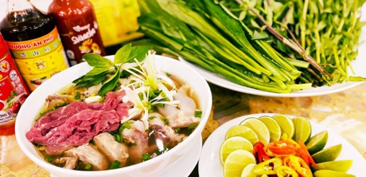 Phở Hùng – Dấu ấn phở truyền thống giữa lòng Sài Gòn