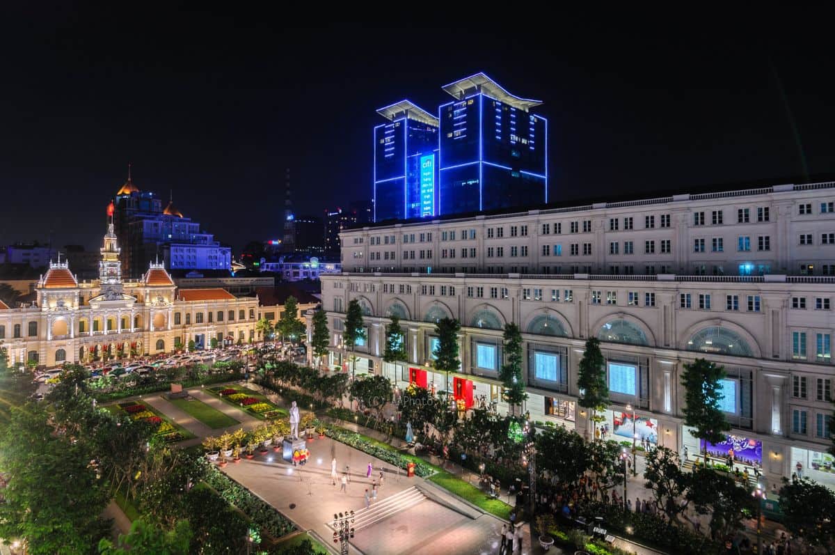 HỨ