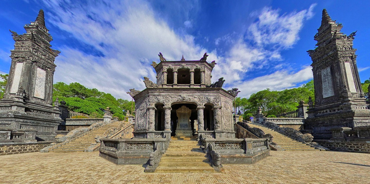 Lăng Khải Định - Kiến trúc lăng tẩm độc đáo nhất Việt Nam