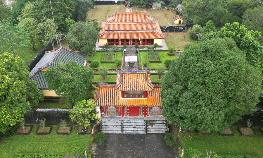 Lăng gia long Huế - Công trình kiến trúc độc đáo thời Nguyễn