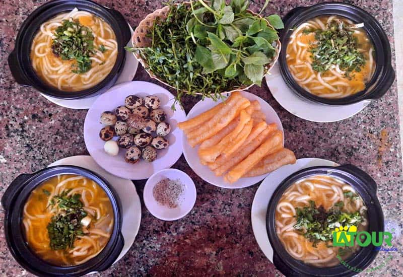 Bánh Canh Cá Lóc A Kay 7 – Hương vị đậm đà giữa sương mù Măng Đen