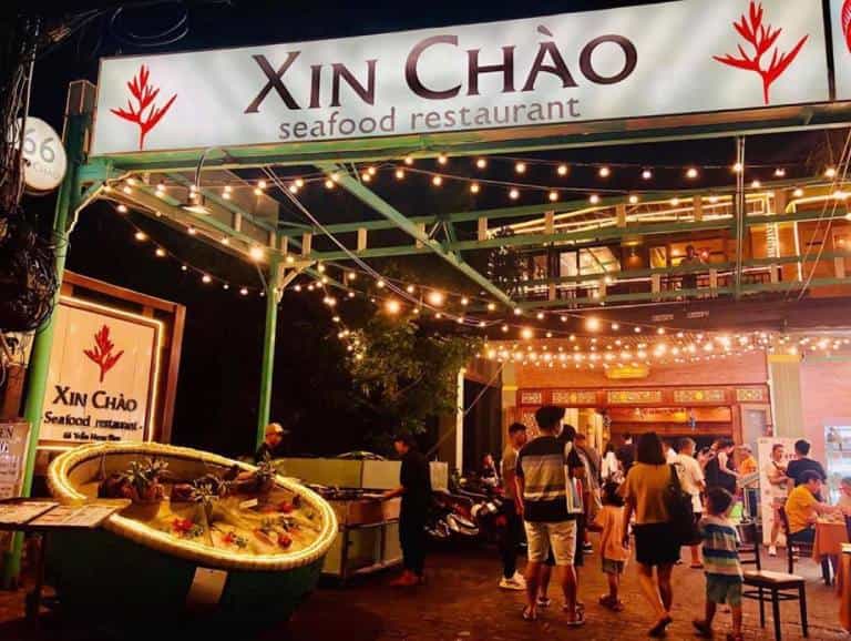 Nhà Hàng Xin Chào Phú Quốc – Trải nghiệm ẩm thực biển đảo giữa lòng Dương Đông