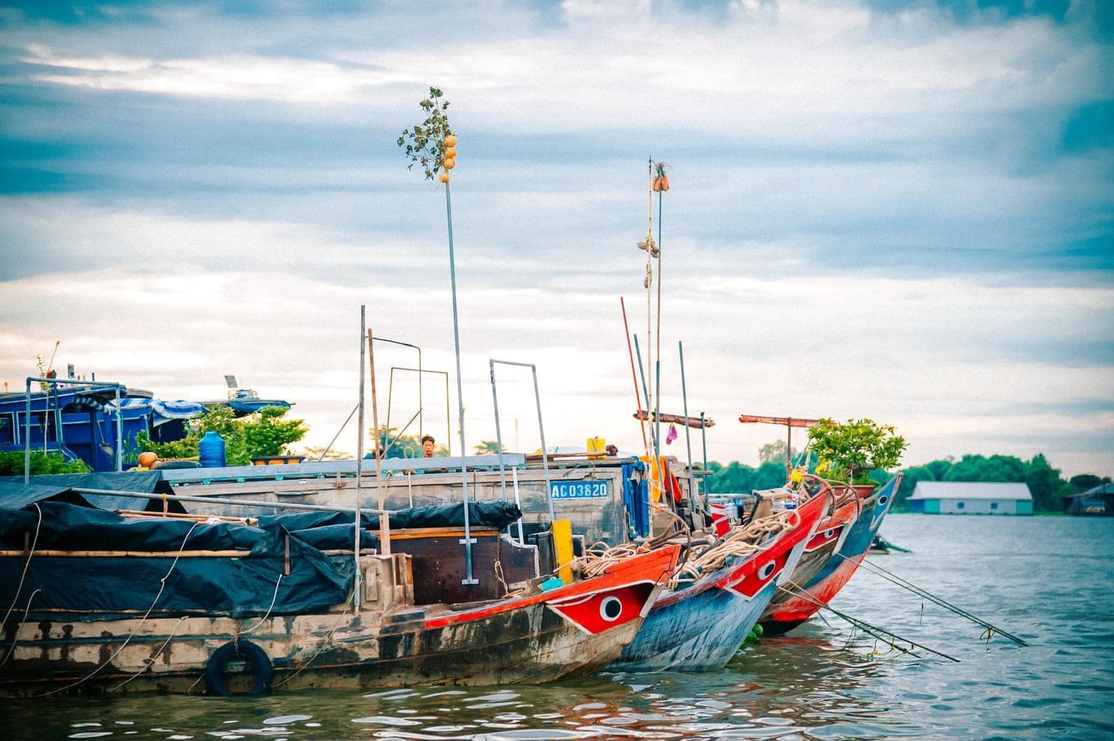 Chợ nổi Long Xuyên – Vẻ đẹp mộc mạc giữa miền sông nước An Giang