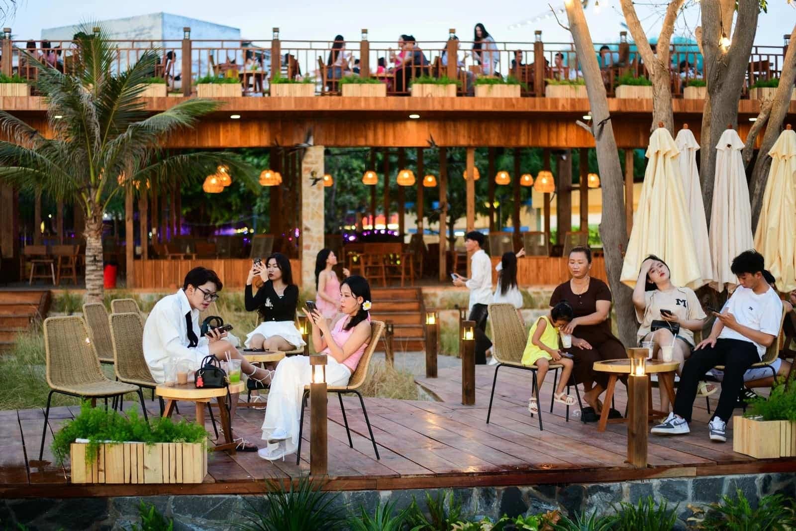 Tiệm Cafe Suối Bên Biển – Điểm dừng chân bình yên giữa lòng Vũng Tàu