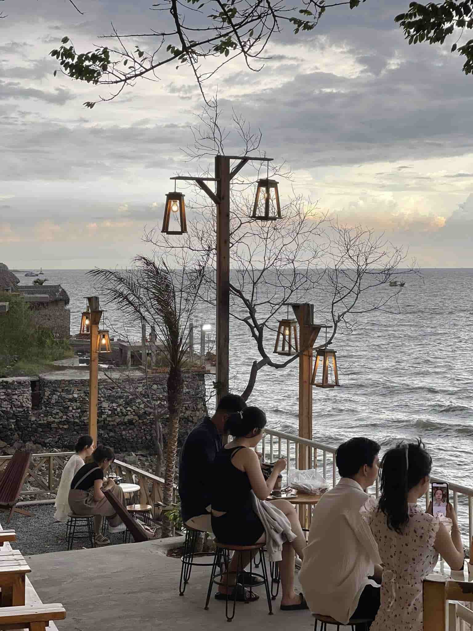 Oasis Sea Coffee & Tea – “Ốc đảo xanh” giữa lòng Vũng Tàu