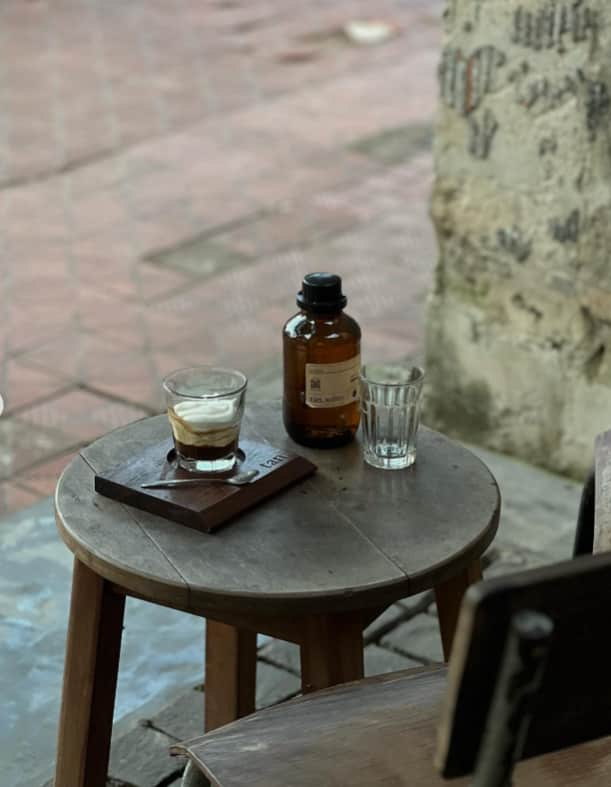 Tan. Cafe – Chạm vào ký ức cổ điển giữa lòng Huế mộng mơ
