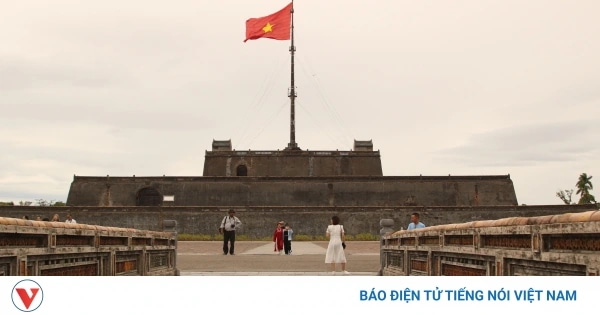 Kỳ Đài Huế – Chứng nhân lịch sử trầm mặc giữa đất trời kinh thành
