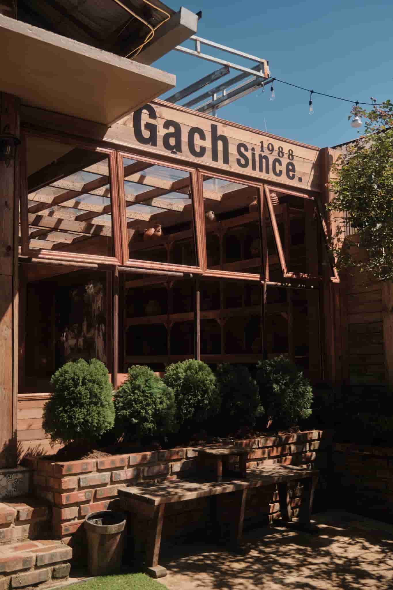 Gạch Since 1988 – Không gian cổ điển giữa thiên nhiên hoang sơ Tà Nung