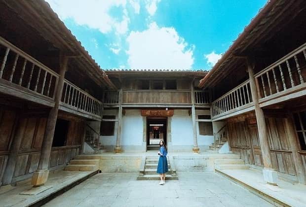 Dinh Vua Mèo Hà Giang – Kiệt tác giữa lòng cao nguyên đá