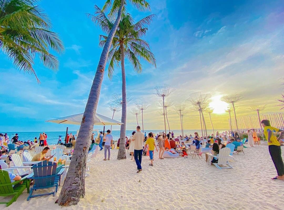 Hanna Beach – Quán cà phê view biển sang chảnh làm say lòng du khách