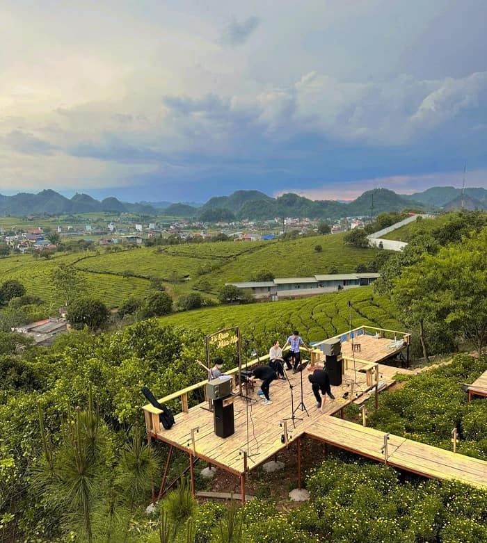 Tiệm cà phê Cánh Cam – Đà Lạt thu nhỏ giữa lòng Mộc Châu