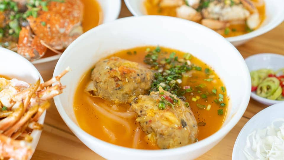 Bánh canh ghẹ hải sản Minh Thư – Tô ngon chan đầy hương vị Kiên Giang