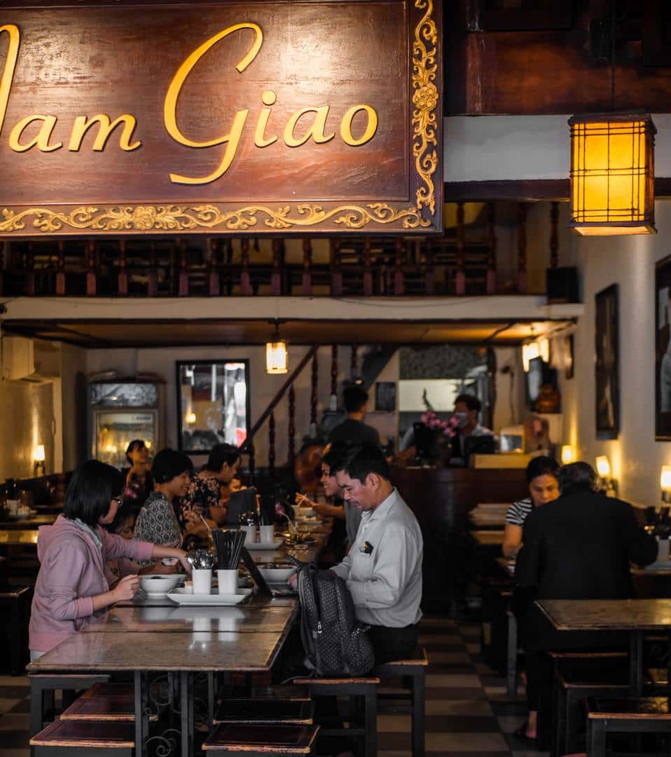 Quán Nam Giao – Một góc Huế xưa giữa lòng Sài Gòn hiện đại