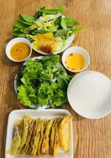 Bánh Xèo Bình Định – Nẫu Ơi: Món ngon miền đất võ giữa phố thị Sài Gòn