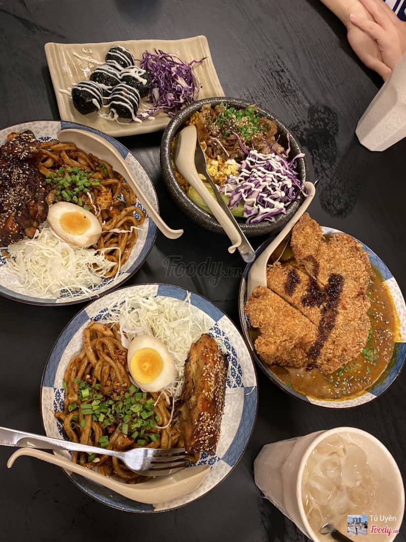 Osaka – Cơm Thố Nhật Bản giữa lòng Sài Gòn