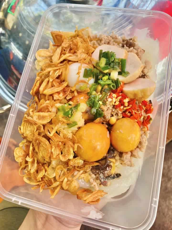Bánh Đúc Nóng Nguyên – Hương Bắc giữa lòng Sài Gòn