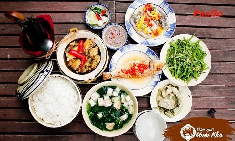 Cơm Quê Mười Khó – Hơi thở quê nhà trong từng bữa ăn giữa phố thị