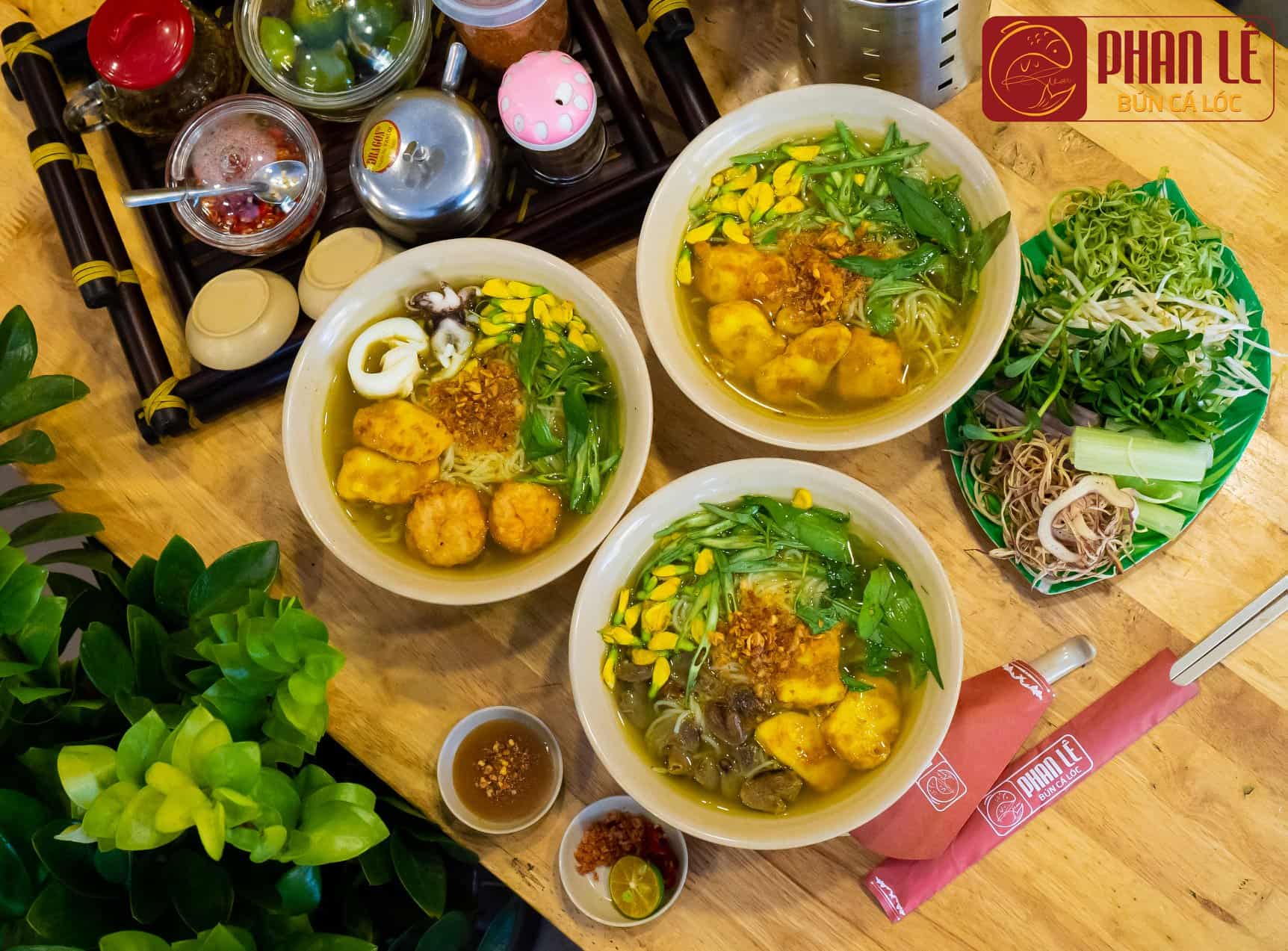 Bún cá lóc Phan Lê – Tô bún đậm đà miền Trung giữa lòng Sài Gòn