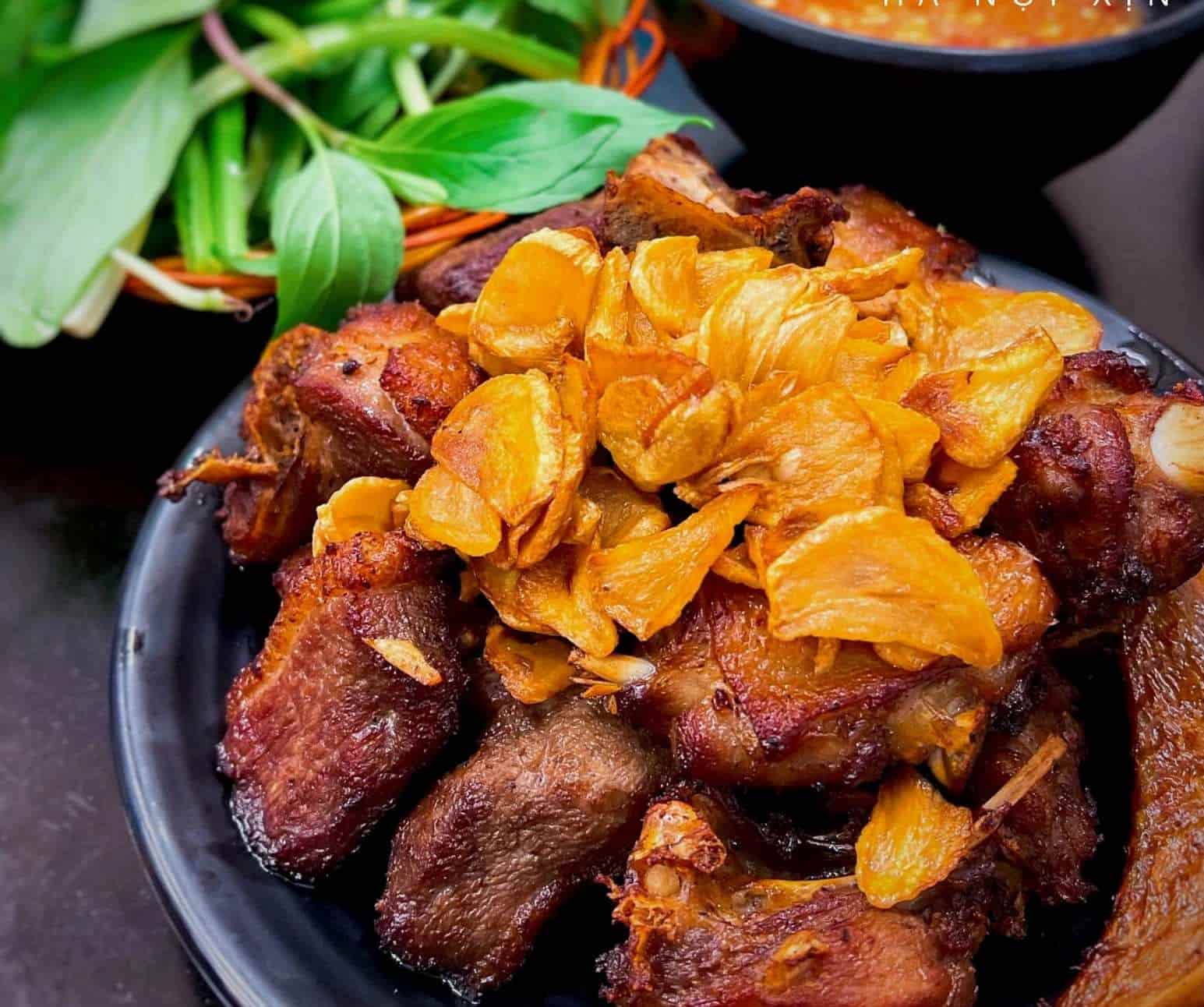 Ngan Cháy Tỏi Cô Bống – Món ăn đặc sắc giữa lòng Sài Gòn