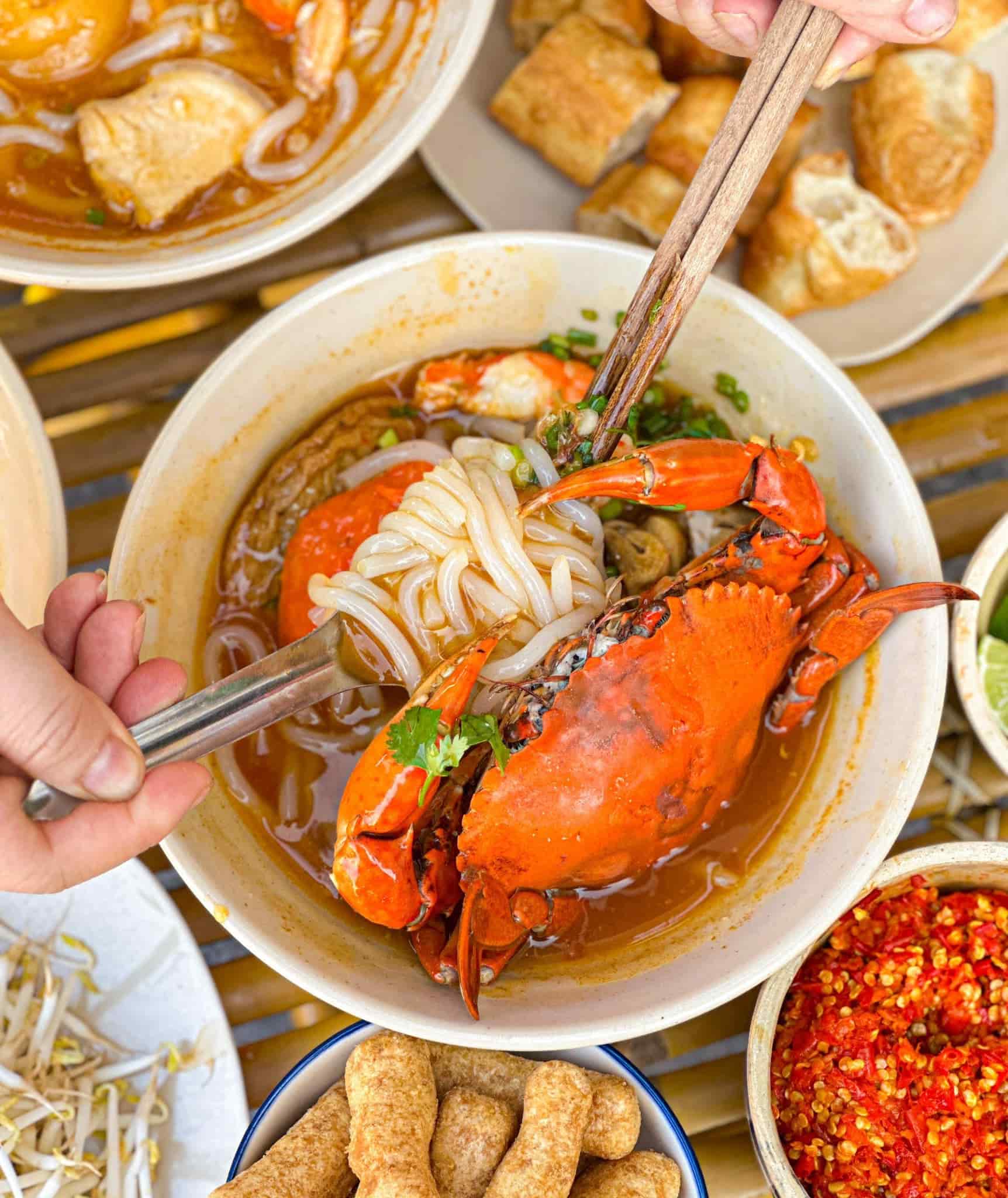 Bánh Canh Cua Hiền – Đậm Đà Vị Biển Giữa Lòng Bình Thạnh