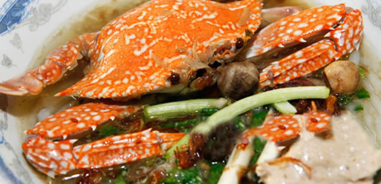 Bánh Canh Ghẹ Bảy Liên – Hương vị đậm đà giữa lòng Phú Nhuận