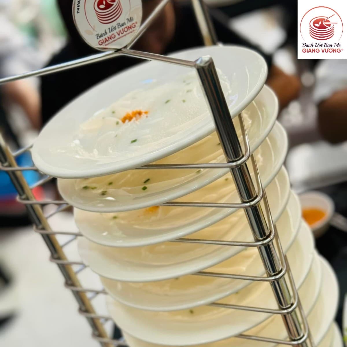 Bánh Ướt Ban Mê Giang Vương – Hương vị cao nguyên giữa phố thị Sài Gòn