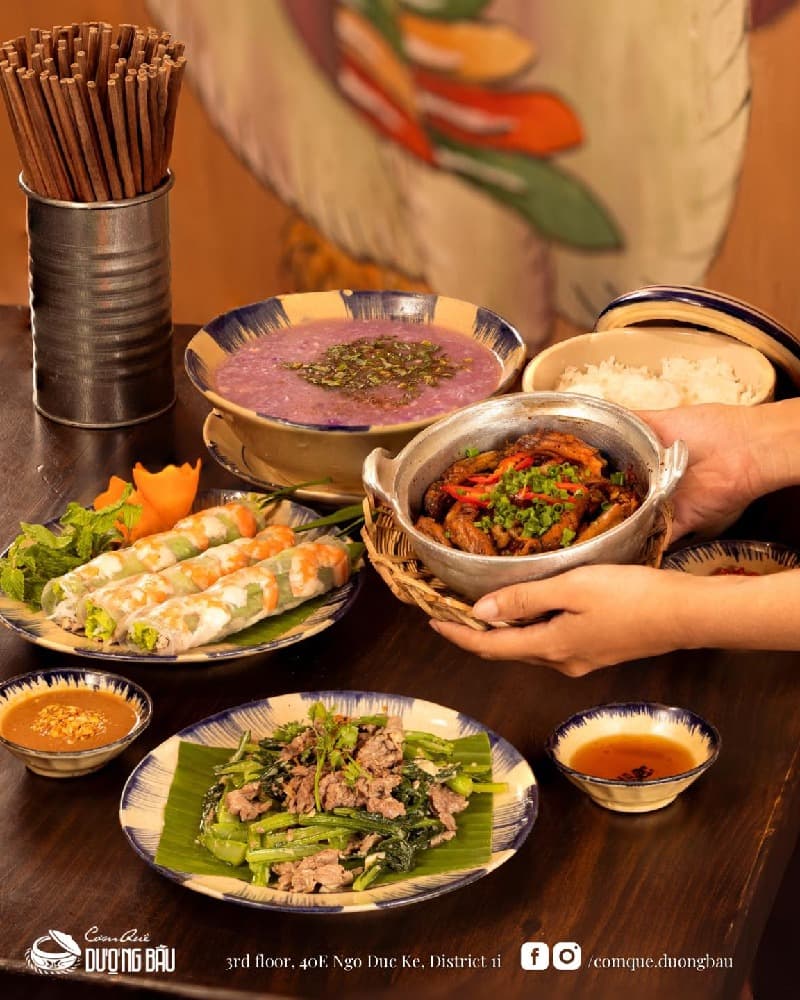Cơm Quê Dượng Bầu – Hương vị cơm nhà giữa phố thị