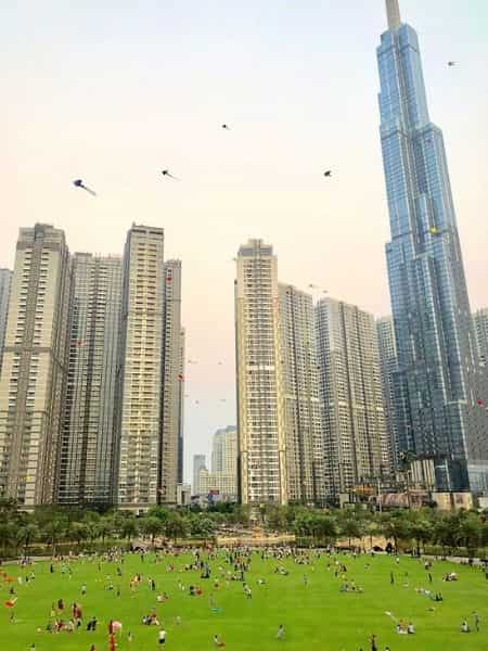 Công viên Landmark 81 – Chốn hẹn hò lý tưởng giữa lòng Sài Gòn