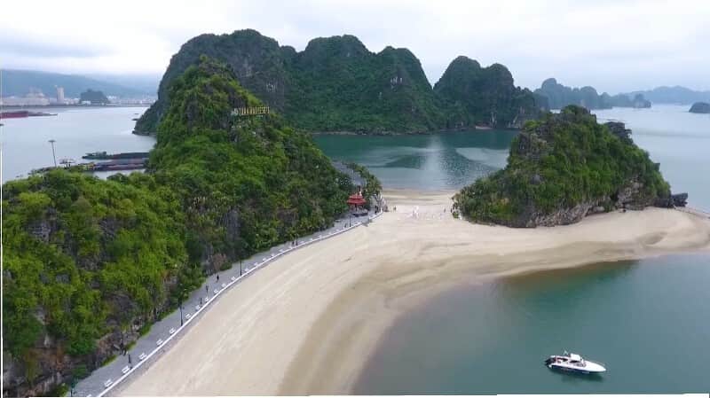 Biển Cẩm Phả – Vẻ đẹp nguyên sơ giữa vùng than Đông Bắc