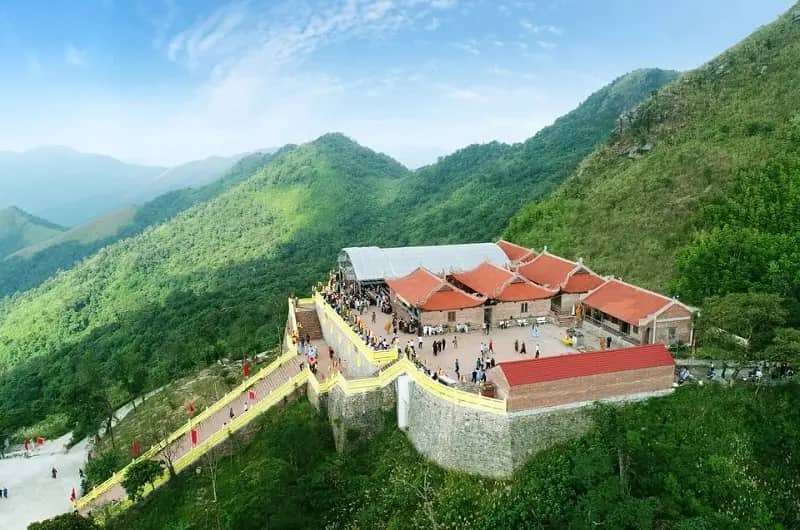 Núi Yên Tử – Hành trình về miền đất Phật giữa non thiêng Đông Bắc