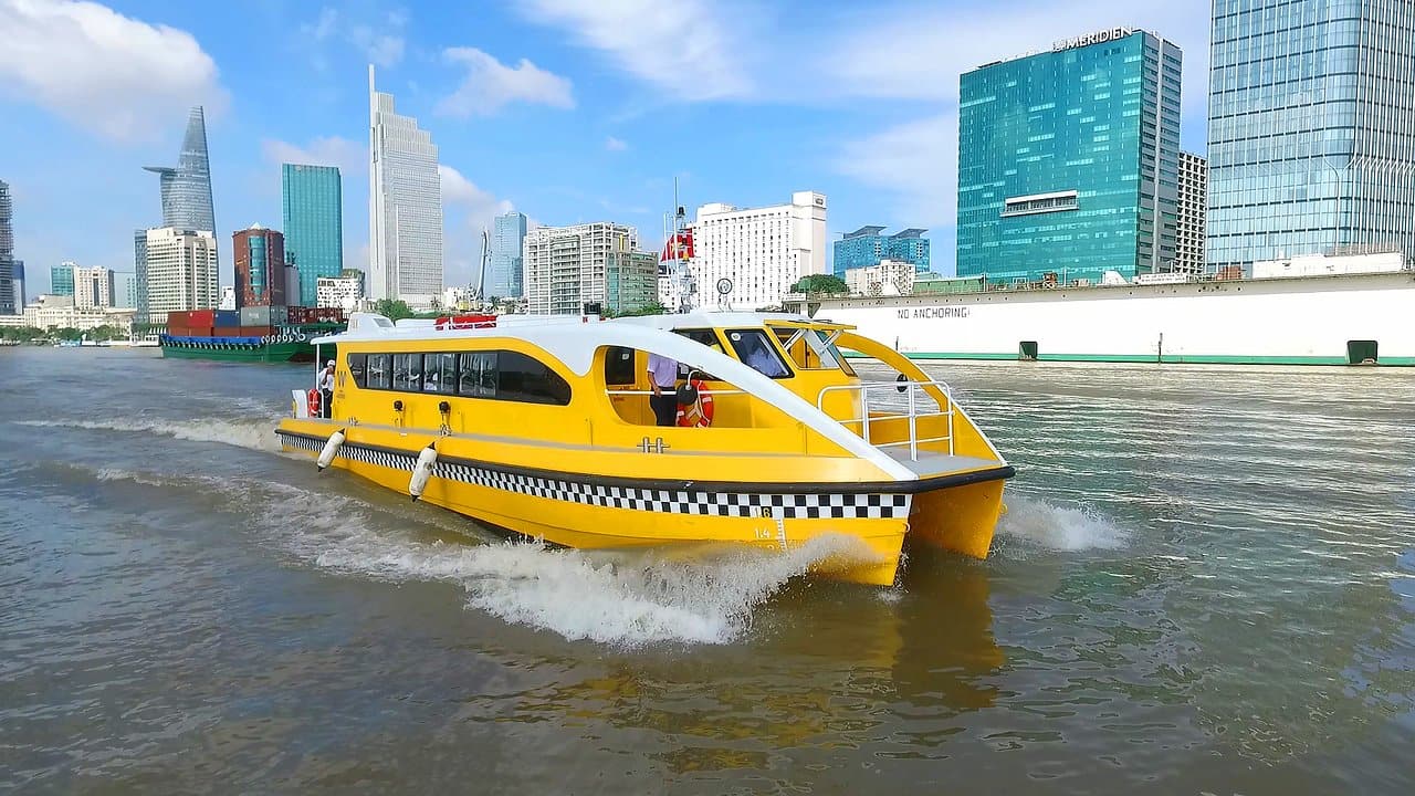 Water Bus Sài Gòn – Khám Phá Thành Phố Từ Một Góc Nhìn Mới
